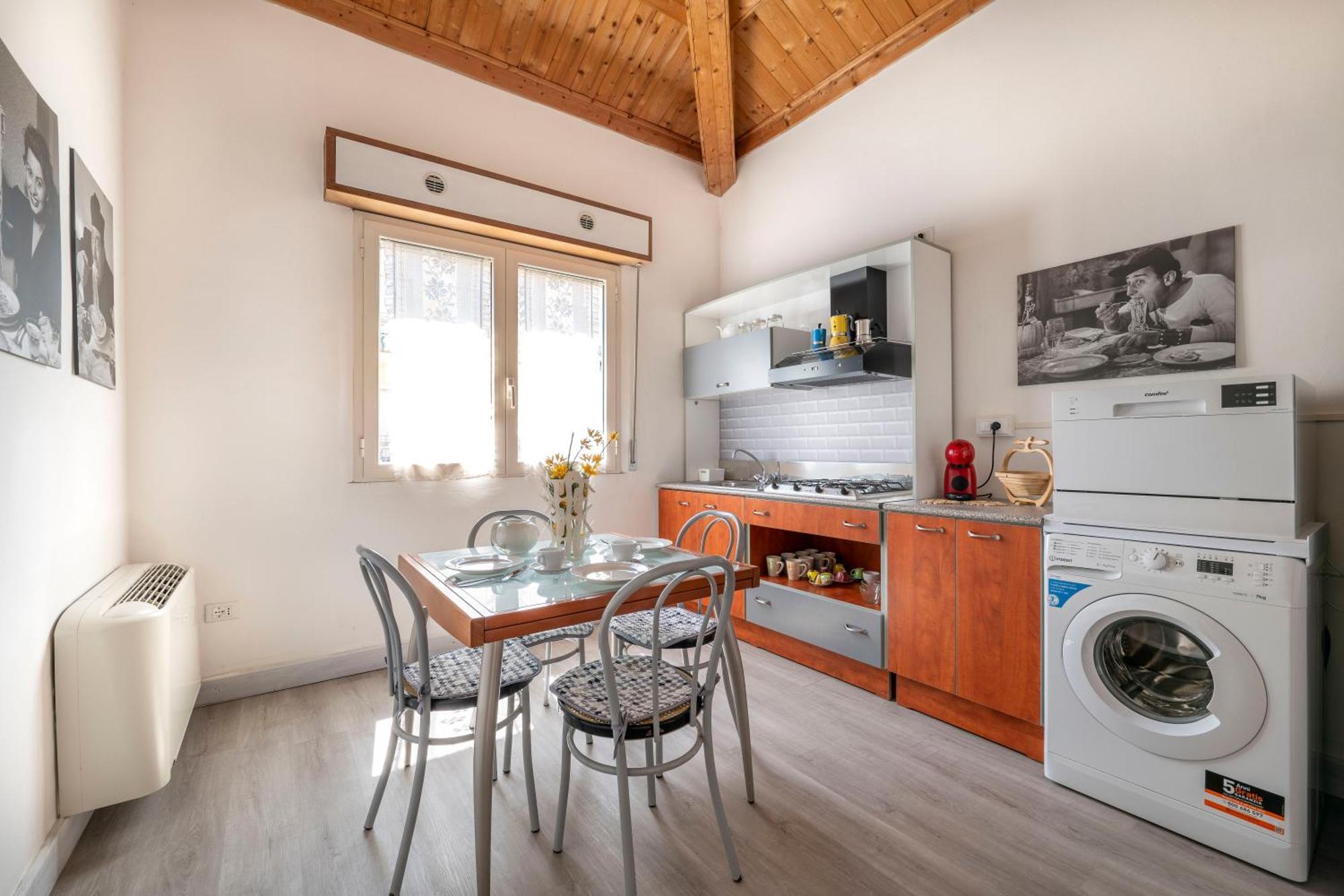 La Casina Dei Cachi * Rimini
